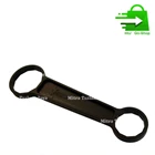 Bottle key for opening and closing bottles 1